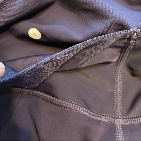 Lululemon Clip-In Crop Leggings 16" in Black Grape size 6 cycling biking - Picture 14 of 14